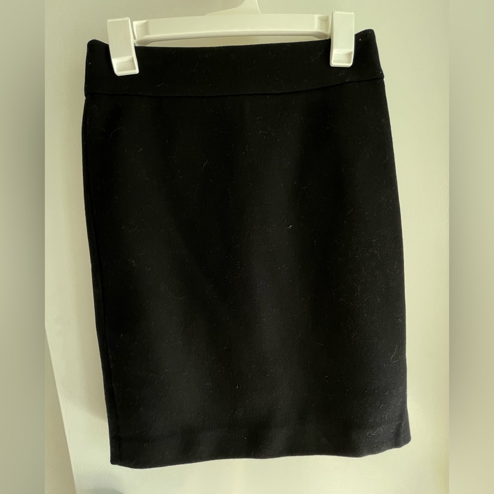 J Crew Womens Size 0 Black Pencil Shirt 100% Wool Style# 96477